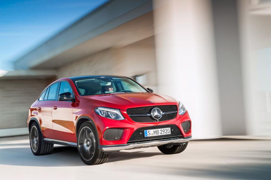  Mercedes-Benz GLE450 AMG 4Matic Coupe 2015 года  (фото 3 из 37)